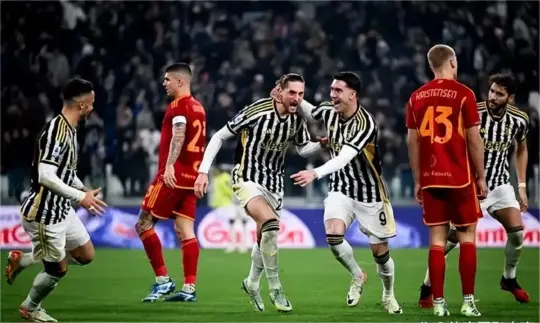 Mourinho Battles Napoli and Juve for Destiny