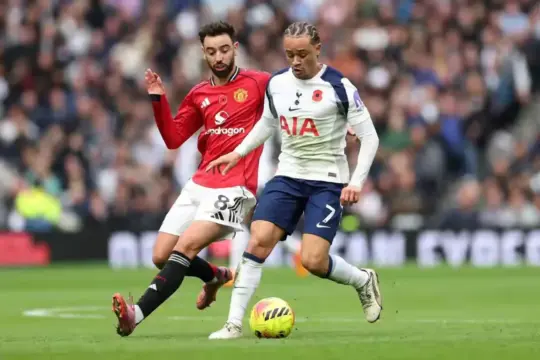 Arsenal’s £75M Bid for Leão Sparks Controversy